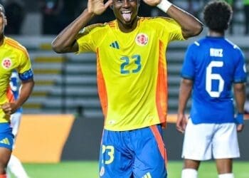 Empresário de Néyser Villarreal fecha negociações para a transferência do atacante ao Porto