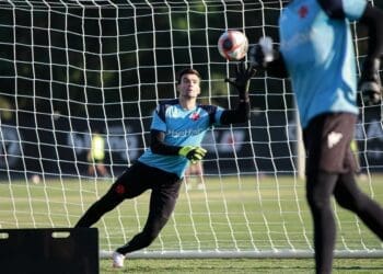Vasco divulga imagens do treinamento realizado nesta terça-feira no CT Moacyr Barbosa.