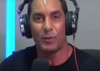 Edmundo aponta a ‘soberania’ dos torcedores do Flamengo como um problema.