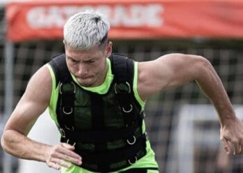 Talleres elabora proposta para estabelecer pré-contrato com Capasso