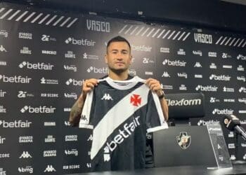 Jean David recebeu propostas de equipes da Série B.