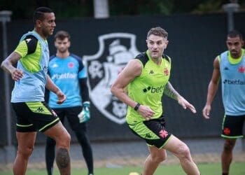 Vasco enfrentará o Maricá em um jogo-treino neste sábado, no CT Moacyr Barbosa.