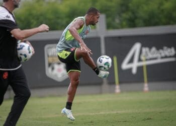 Confira as imagens do treinamento realizado nesta sexta-feira no CT Moacyr Barbosa.