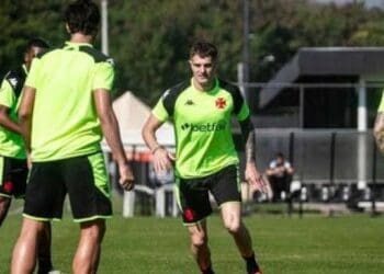 Vasco derrota o Maricá com um expressivo 4 a 2 em amistoso realizado no CT Moacyr Barbosa