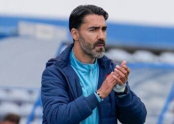 Treinador do Puerto Cabello, o adversário do Vasco na Sul-Americana, é um português chamado Vasco Faisca.