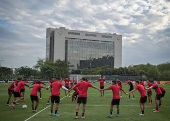 Adversário do Vasco na estreia da Sul-Americana, o Melgar ocupa a primeira posição no Campeonato Peruano ao conquistar 4 vitórias em 4 partidas.