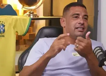 © Foto: Reprodução/YoutubeDiego Souza em entrevista ao podcast