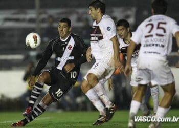 Veja os dados de Lanús, Puerto Cabello e Melgar em suas ligas nacionais em 2025