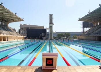 Problema no abastecimento de água no Parque Aquático levou à transferência dos treinos das equipes de natação nesta 3ª-feira.