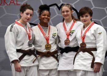 Judô: Laryssa Fonseca celebra conquista da medalha de ouro em torneio sub-18 na Alemanha