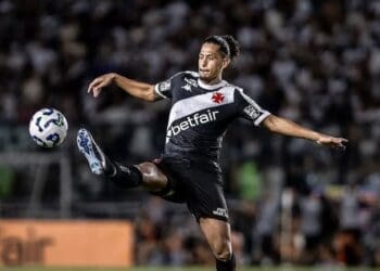 Veja os dados do zagueiro Mauricio Lemos na partida contra o Melgar.