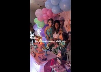 Menina se torna viral ao interpretar canção da Força Jovem em sua festa de aniversário; assista ao vídeo
