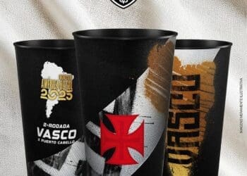 Confira o copo que será comercializado nesta terça-feira em São Januário.