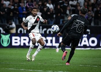 Alvo de investigações, Jair possui um contrato válido até o final de 2025, mas não tem a certeza de continuidade no Vasco.