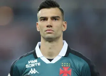 Léo Jardim é classificado em 90º entre os 100 melhores goleiros do mundo, segundo o CIES Football Observatory.