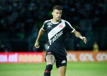 Cruzeiro Reitera Interesse na Contratação de João Victor