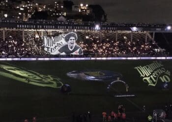 Imagens Revelam Celebração em São Januário em Tributo a Roberto Dinamite; Confira!