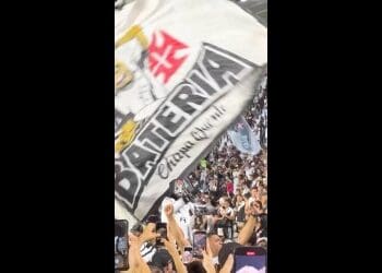 Vídeo revela a celebração da Força Jovem em São Januário durante Vasco 3 x 1 Sport