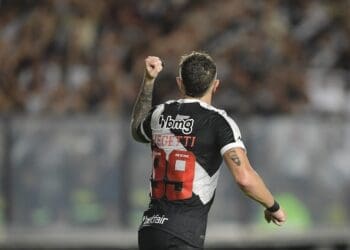 Vegetti atinge o top 20 dos jogadores estrangeiros com mais gols no Campeonato Brasileiro.