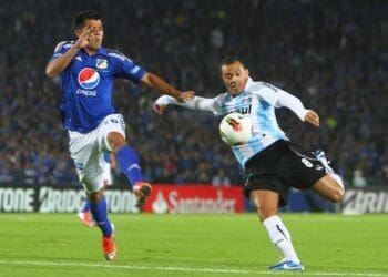 Ex-volante do Vasco Léo Gago revela seu sonho de ser técnico na Série A.