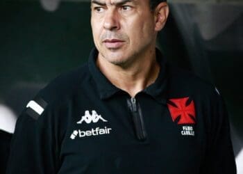 Vasco apresenta 100% de aproveitamento em casa e 0% fora em 4 rodadas do Brasileiro.