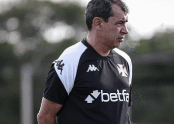Fábio Carille surge como opção para o Corinthians no lugar de Ramón Díaz