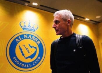 Vasco busca Luís Castro e recebe resposta negativa do técnico português.