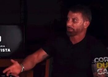 Confira a análise de Pedrinho, durante seu tempo como comentarista, sobre Fernando Diniz.