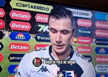 Lucas Piton avalia o primeiro tempo de Vitória contra Vasco; confira