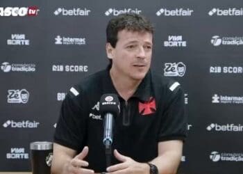 Fernando Diniz: ‘Sinto que estou mais preparado agora do que quando cheguei ao Fluminense’