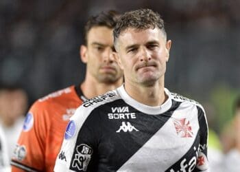 Se o Vasco não vencer o Fortaleza neste sábado, igualará sua pior sequência sem vitórias do século.