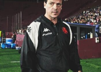 Contra o Fortaleza, o Vasco registrou o maior número de finalizações ao gol no Brasileiro 2025.