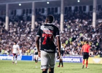 Confira as estatísticas de Rayan diante do Fortaleza.