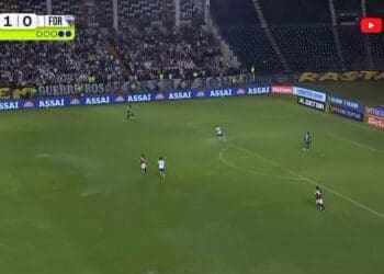 Confira a assistência de Paulo Henrique que originou o 1º gol de Vegetti diante do Fortaleza.