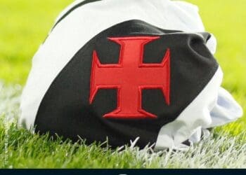 Vasco enfrenta proibição de transferências devido a dívida com o Newell’s Old Boys pela aquisição de Sforza.