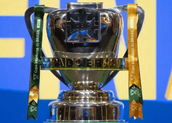 Folha do Operário praticamente não realiza pagamento de salário a Philippe Coutinho no Vasco