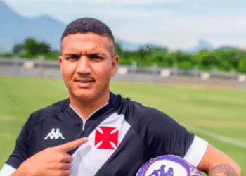 Olheiro da MLS avaliou Mateus Carvalho na partida contra o Fluminense.