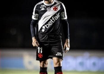 Philippe Coutinho volta de suspensão e fortalece o Vasco nesta terça-feira contra o Melgar.