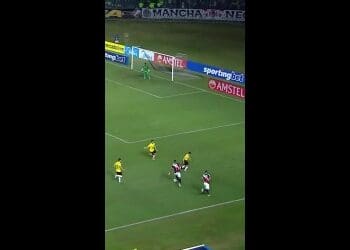 Perfil da Sul-Americana no X destaca Rayan, responsável pelo 1º gol diante do Melgar.