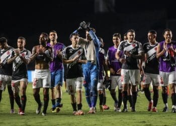 Vasco irá enfrentar, no playoff, o eliminado mais bem classificado da Libertadores, seja o 1º ou o 2º, com a 2ª partida sendo em casa.
