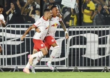 Gol de Guilherme Lopes contra o Vasco se tornou o mais rápido do Brasileiro 2025.