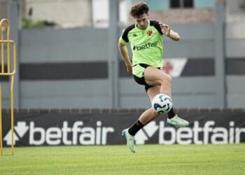 Confira imagens do treinamento desta terça-feira no CT Moacyr Barbosa.