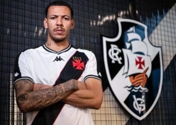 Vila Nova-GO ainda não recebeu sua parcela da transferência de Clayton do Casa Pia-POR para o Vasco