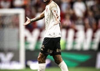 Perspectivas de Jair no Vasco continuam incertas