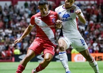 Vasco teria interesse no meio-campista Lorenzo Scipioni, do Tigre-ARG.