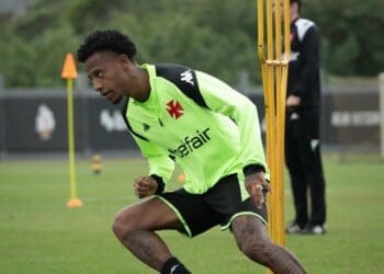 Confira as imagens do treinamento desta segunda-feira no CT Moacyr Barbosa.