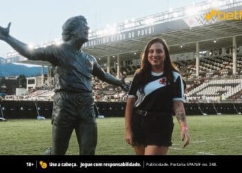Betfair nomeia a vascaína Bruna Teixeira como ‘Betfera do Mês’ de junho