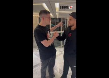Sócios do Vasco em São Paulo se reuniram com o elenco; assista ao vídeo