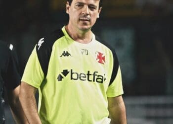 Vasco registra a maior quantidade de finalizações ao gol no Brasileiro 2025 contra o São Paulo.