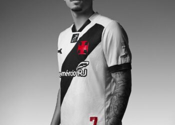Kyrios revela novas imagens dos uniformes do Vasco